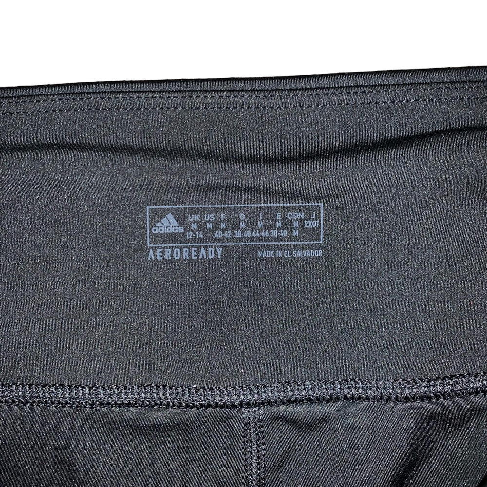 Adidas Athletic Shorts Womens Medium Exercise Cycling Running Casual Stretchy - Picture 6 of 9